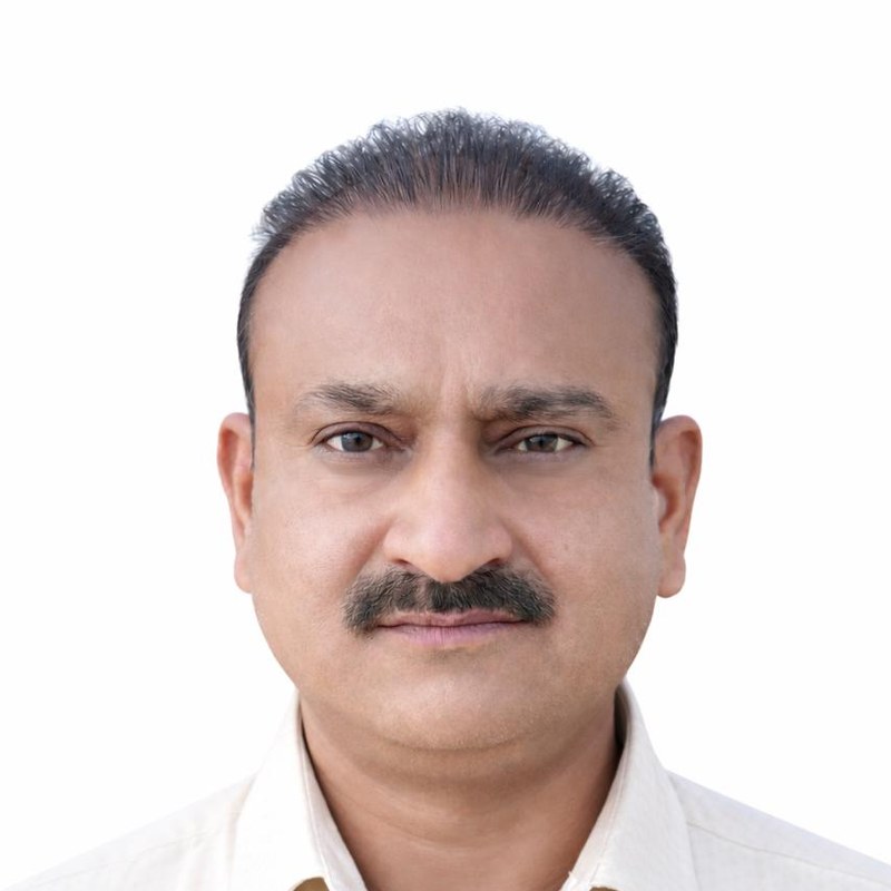 Aajad Khan, Founder & Chairman